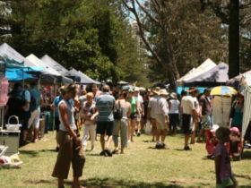 Coolangatta Art And Craft Markets - Holiday Adelaide 1