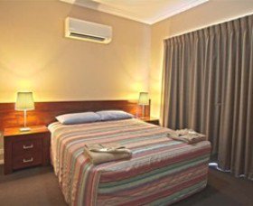 Cable Beachside Villas - Holiday Adelaide 14