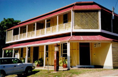 Exploring Beautiful Boyne Valley - Holiday Adelaide 9