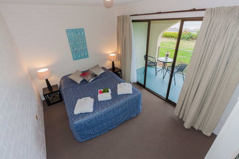 Edgewater Gardens - Holiday Adelaide 5