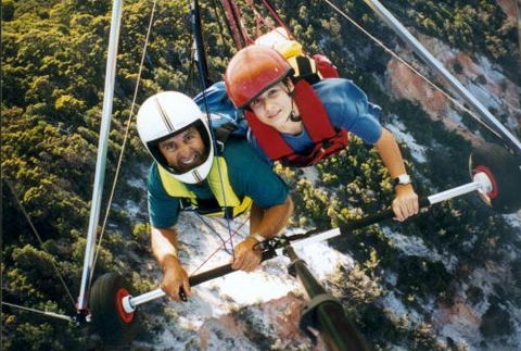 David Cookman–Sunshine Coast Hang Gliding - Holiday Adelaide 2