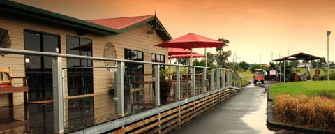 Thorny’s Putt-Putt - Holiday Adelaide 0