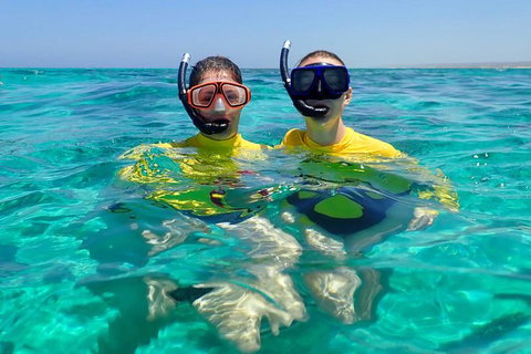 Lagoon Explorer - Ningaloo Reef Full-Day Kayaking And Snorkeling Adventure - Holiday Adelaide 3
