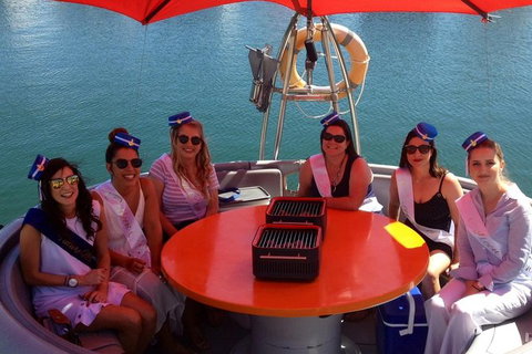 Self-Drive BBQ Boat Hire Mandurah - Group Of 7 - 10 People - Holiday Adelaide 1