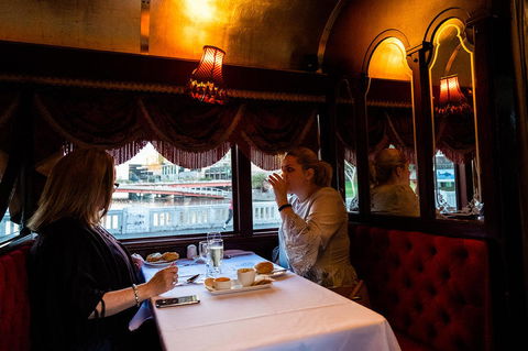 Best Of Melbourne City Tour With Colonial Tramcar Restaurant Dinner - Holiday Adelaide 14