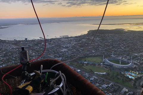 Balloon Flights In Geelong - Holiday Adelaide 6