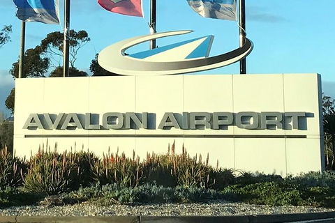 Avalon Airport To Melbourne Airport - Holiday Adelaide 0