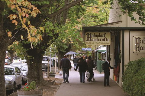 Adelaide Highlights, Hahndorf & McLaren Vale Wine Tasting And Sightseeing Tour - Holiday Adelaide 7