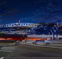 Luxury Brisbane Airport Transfers To and From Surfers Paradise for 2 Person