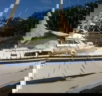 Townsville Lunchtime Sailing Cruise Boat Tour - Holiday Adelaide