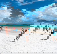 Whitehaven Beach and Hamilton Island Cruise - Holiday Adelaide