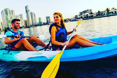 Surfers Paradise Sunset Kayak Tour - Holiday Adelaide 3
