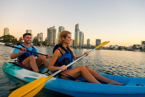 Surfers Paradise Sunset Kayak Tour - Holiday Adelaide 6