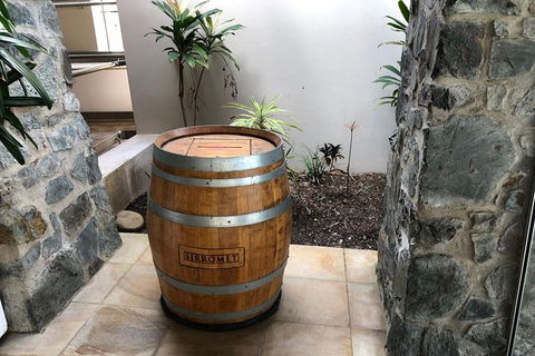 Sirromet Winery All Inclusive Lunch @ Lurleens, Tour, Tastings And Transfers - Holiday Adelaide 10