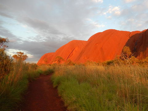 Uluru Sunrise And Guided Base Walk - Holiday Adelaide 3