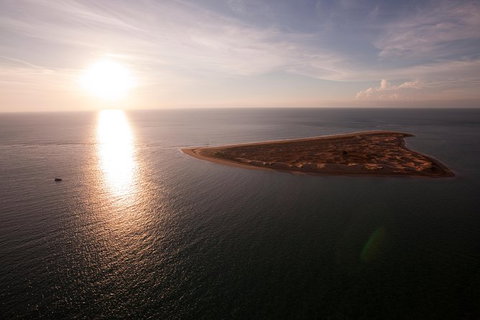 Turtle Tracks Tour To Bare Sand Island From Darwin - Holiday Adelaide 3