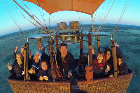 Early Morning Ballooning In Alice Springs - Holiday Adelaide 3