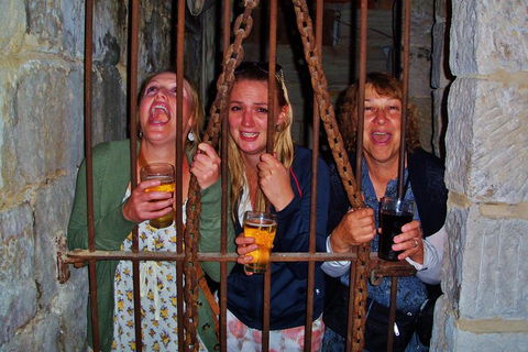 Sydney The Rocks Historical Pub Tour With Drinks And Dinner - Holiday Adelaide 1