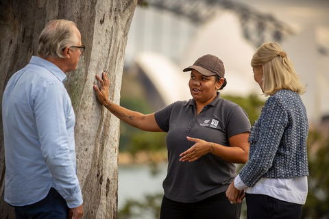 Aboriginal Heritage Tour At The Royal Botanic Garden Sydney - Holiday Adelaide 1