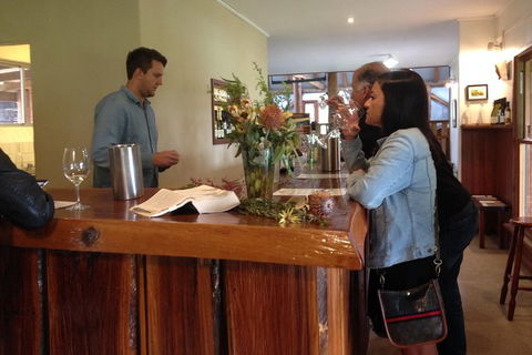 Hunter Valley Private Tour Including Wine, Chocolate, Cheese, Vodka, Gin Tasting - Holiday Adelaide 11