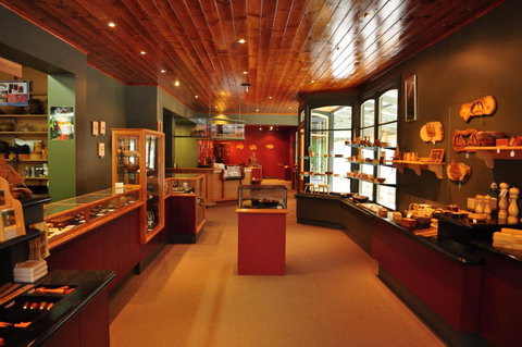 Wilderness Woodworks  Strahan - Holiday Adelaide 0