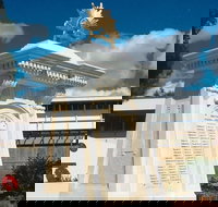 Beenleigh War Memorial - Holiday Adelaide