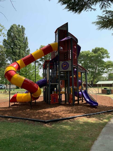 Coronation Park Yass - Holiday Adelaide 0