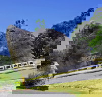 Dog Rock - Holiday Adelaide