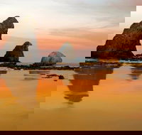 Glasshouse Rocks and Pillow Lava - Holiday Adelaide
