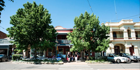 Grenfell - Holiday Adelaide 1