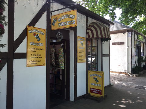 Hahndorf Sweets - Holiday Adelaide 0