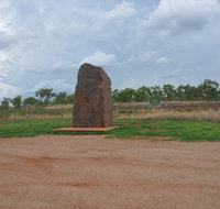Noel Buntine Memorial - Holiday Adelaide