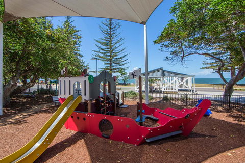 Scarborough Beach Park - Holiday Adelaide 2