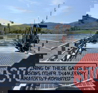 Wymah Ferry - Holiday Adelaide