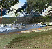 Apple Tree Picnic Area - Holiday Adelaide