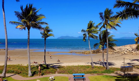 Bowen's Rose Bay - Holiday Adelaide 2