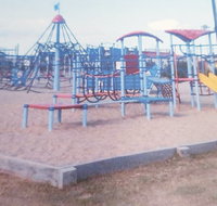Edithburgh Playground - Holiday Adelaide