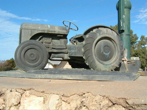 Ferguson Tractor Monument - Holiday Adelaide 0