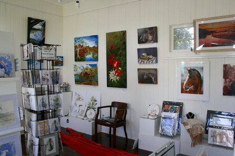 Old SchoolHouse Gallery - Holiday Adelaide 2