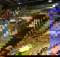 Unreal Mini Golf - Holiday Adelaide