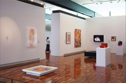 UQ Art Museum - Holiday Adelaide 1
