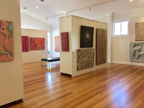 Yaama Ganu Gallery Moree - Holiday Adelaide 0