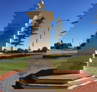 Bews Memorial Wallaroo - Holiday Adelaide