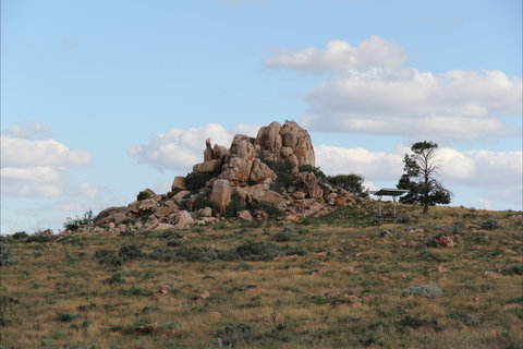 Castle Rock Walk And Lookout - Holiday Adelaide 1