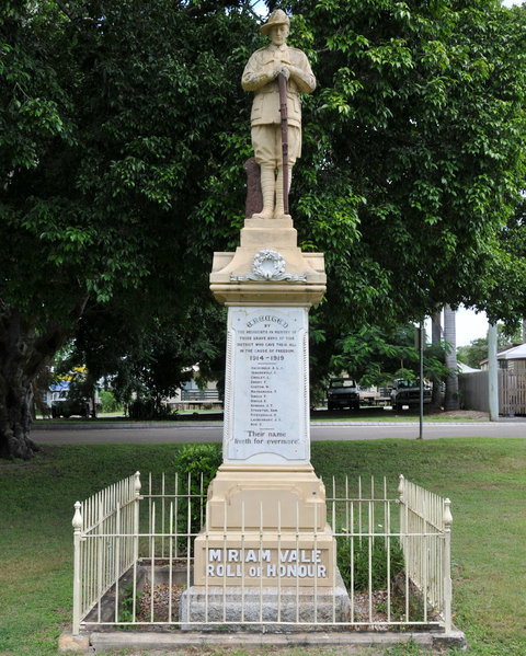 Miriam Vale War Memorial - Holiday Adelaide 1