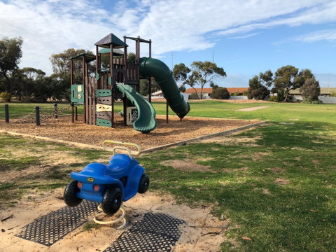 New Town Playground - Holiday Adelaide 0