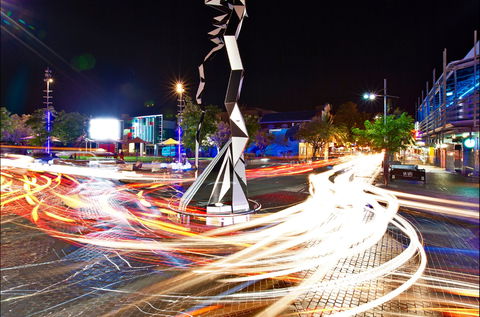 Northbridge Piazza - Holiday Adelaide 0