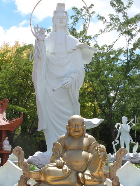 Sakyamuni Buddhist Centre/Van Hanh Monastery - Holiday Adelaide 2