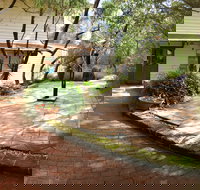 Yallingup Galleries - Holiday Adelaide