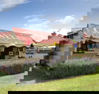 ArtGoolwa Inc - Holiday Adelaide